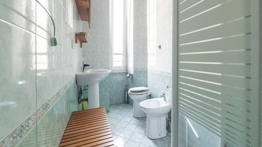 Hotel-Reyes-Roma-Bagno-IMG-15