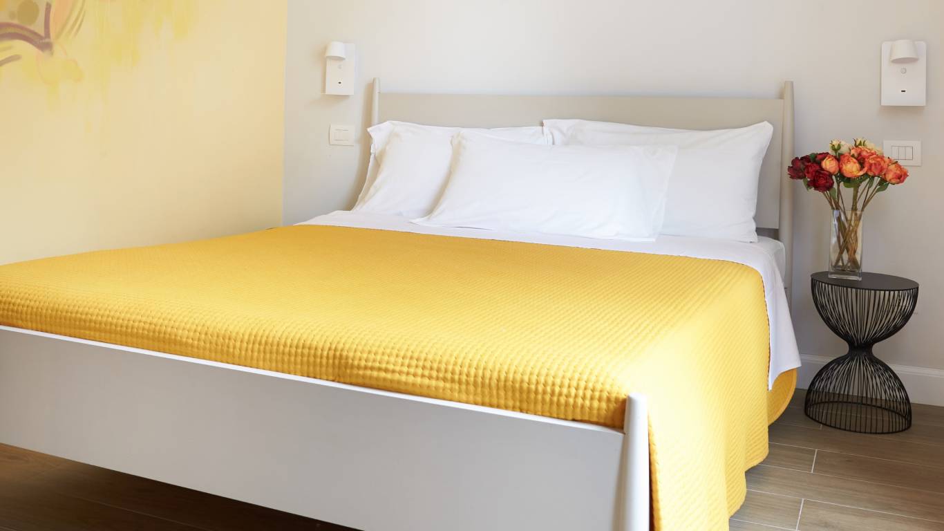 Hotel-Reyes-Roma-Foto-2025-Photobook-BB-Rome-5-09-24-16